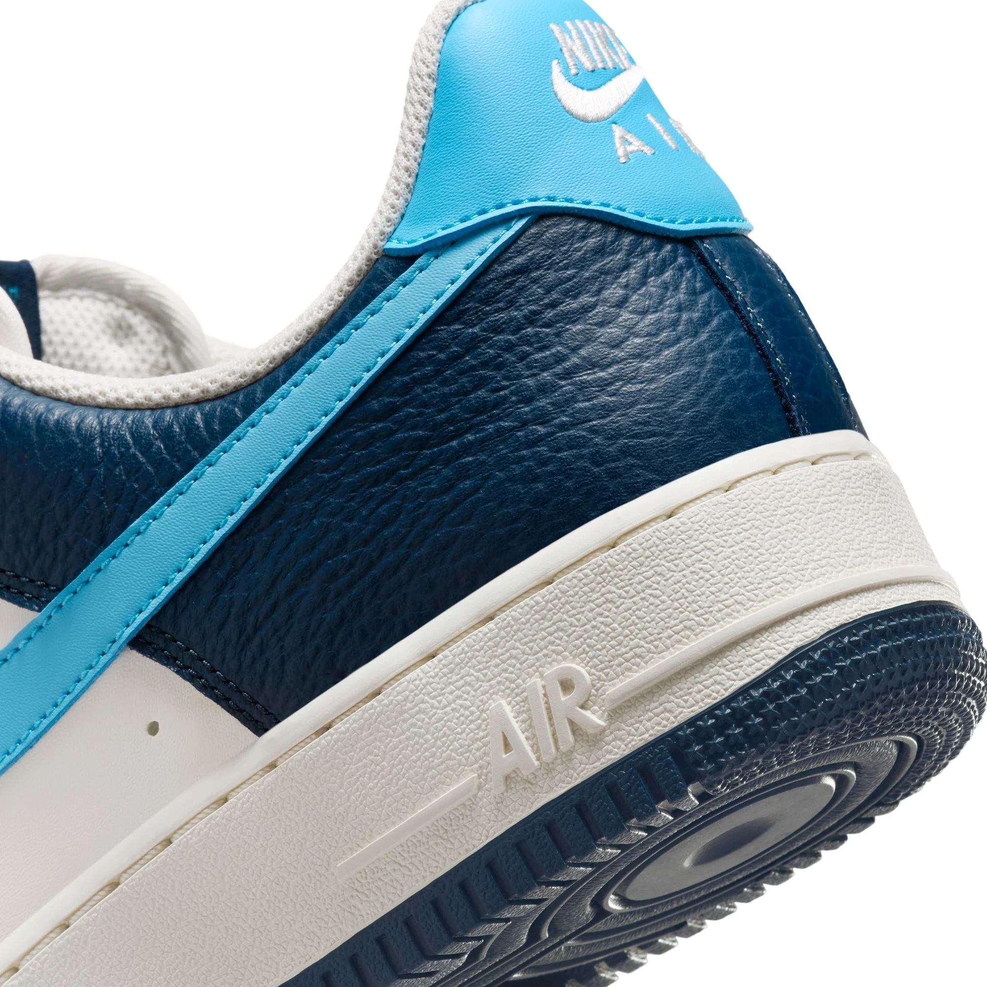 Air Force 1 Low '07 Armory Navy Baltic Blue - Image 9
